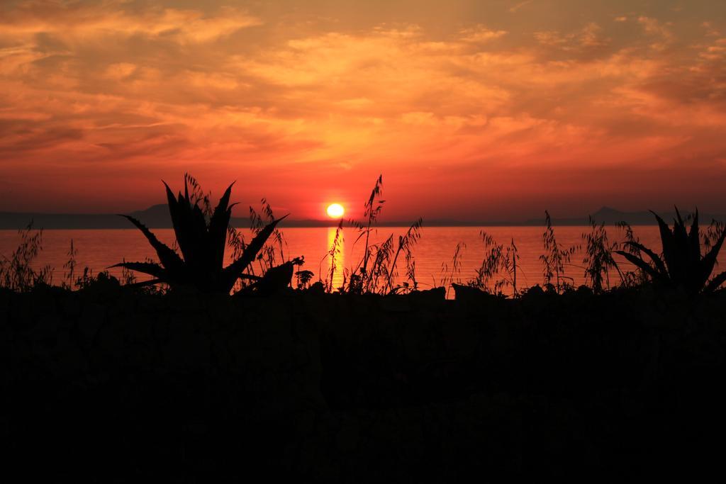 Alkionis Beach Stavromenos ภายนอก รูปภาพ
